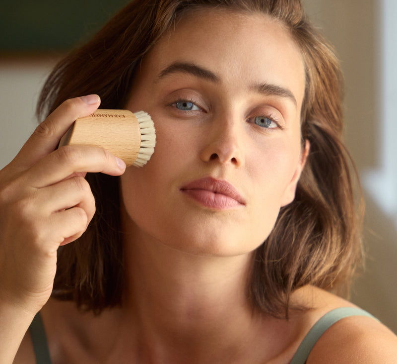 RENEW face brush