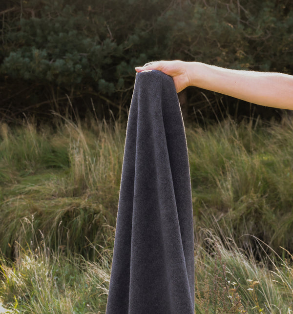 HIMALAYA fleece blanket